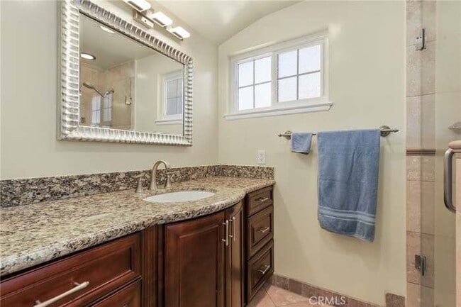 Building Photo - 1573 Habra Ct