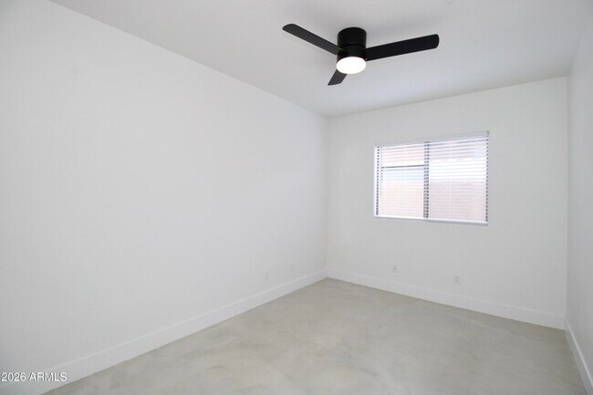 Building Photo - 15019 N 100th Way