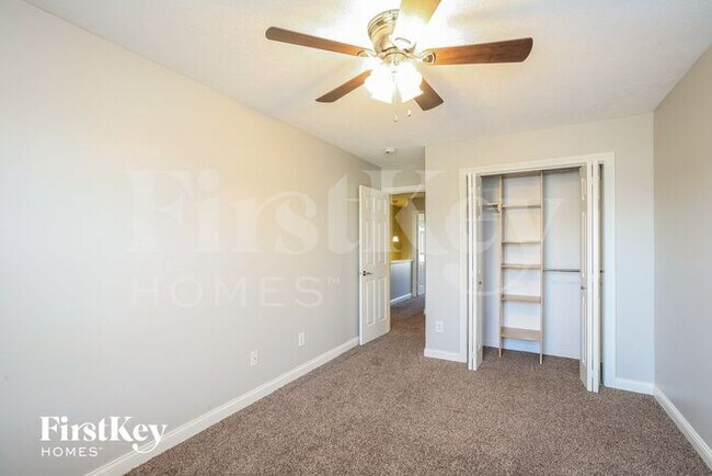 Building Photo - 3830 LimeLight Ln