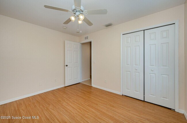 Building Photo - 1066 Quesada St SE