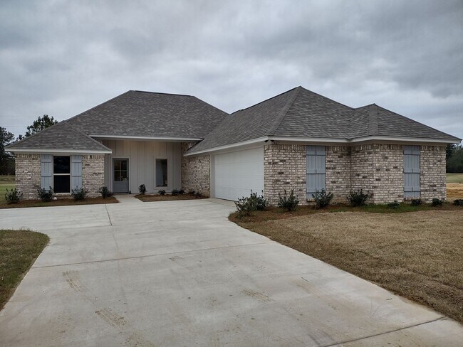 Building Photo - JUST REDUCED!! PLUS..***Move in Special..1...