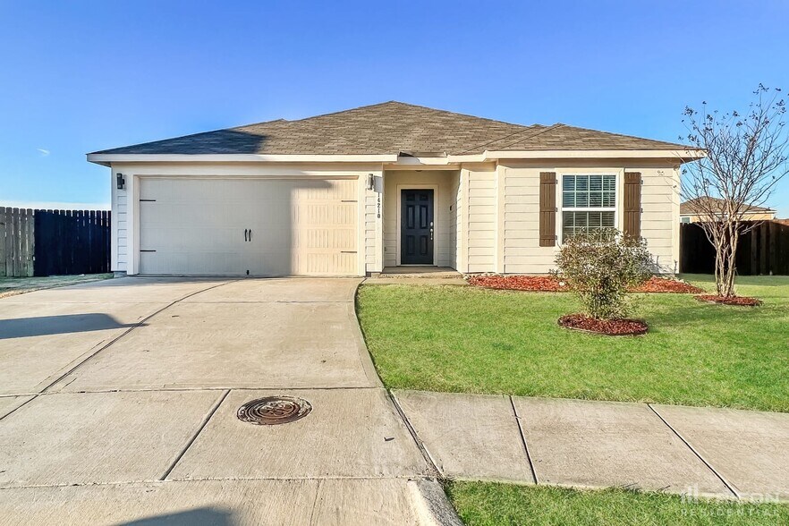 Primary Photo - 14210 Bridgeview Ln