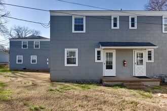 Building Photo - Huntsville Townhouse 2BR/1BA