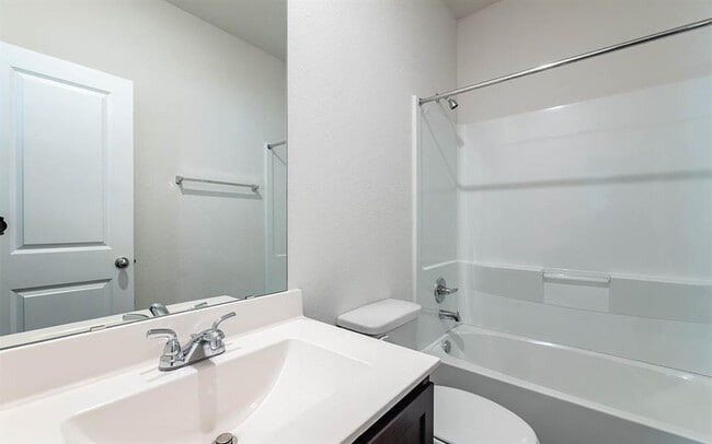 Building Photo - 1310 Ponderosa Pne Dr