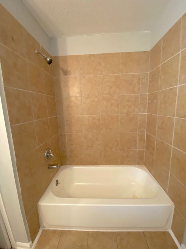 Building Photo - 4559 Cedar Leaf Cove