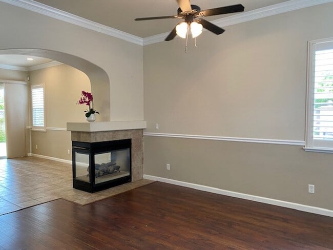 Building Photo - $2,295 Harlan Ranch, 3 Bedroom - N. Todd H...