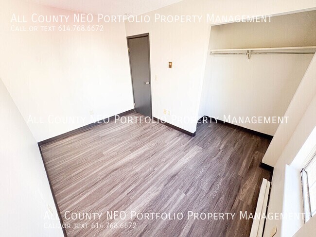 Building Photo - 915 S Court St