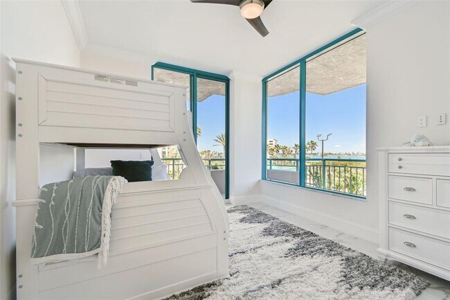 Building Photo - 1560 Gulf Blvd