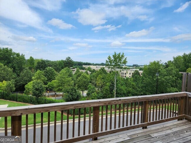 Building Photo - 171 Northaven Ave