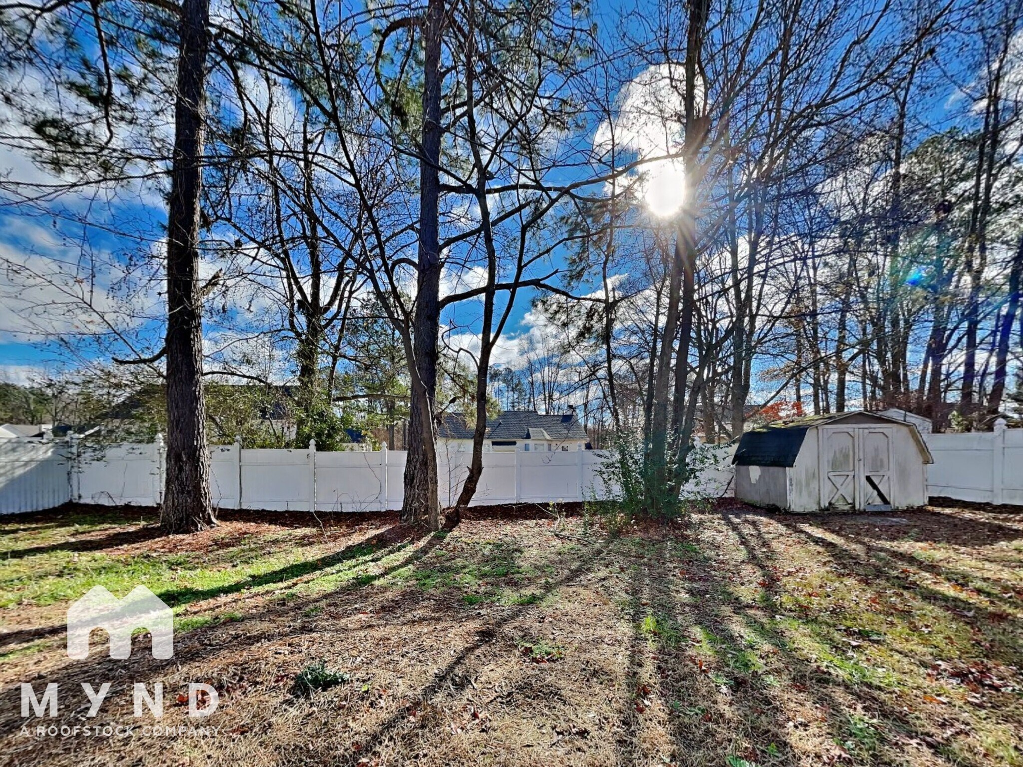 Building Photo - 1205 Spruce Dr