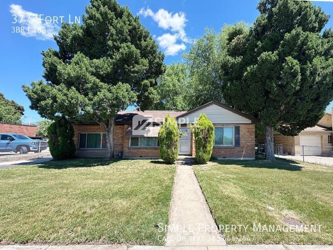 Primary Photo - 37 S Fort Ln