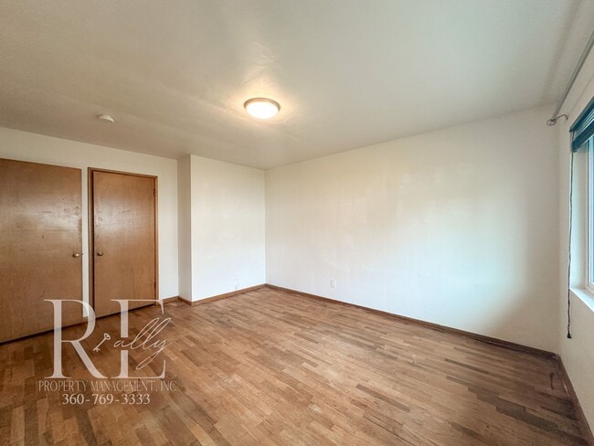 Building Photo - Enjoy Breathtaking Sunsets in the Heart of...