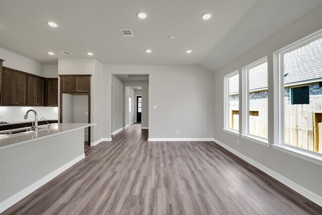 Building Photo - 529 Cedar Harbor Ct