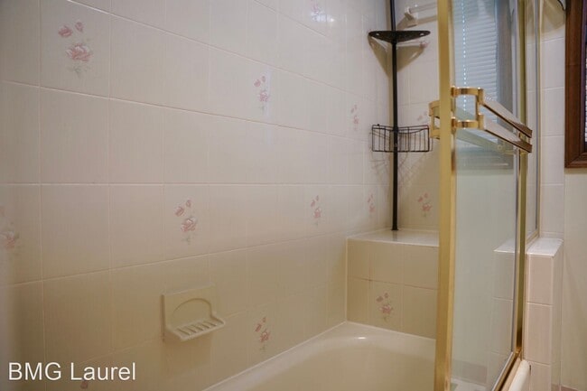 Building Photo - 4 br, 3.5 bath House - 1746 Willow Springs Dr