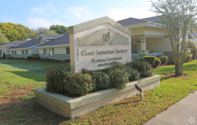 Building Photo - Blue Palms Senior Living of Deland