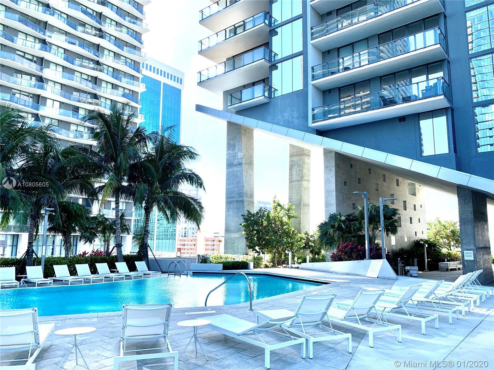 Building Photo - 88 SW 7th St