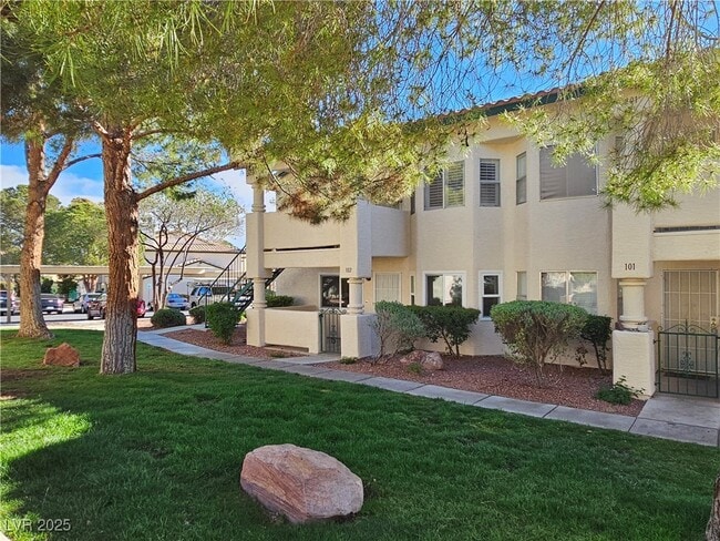 Primary Photo - 7933 Terrace Rock Way