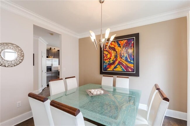 Building Photo - 1155 Glenridge Pl NE