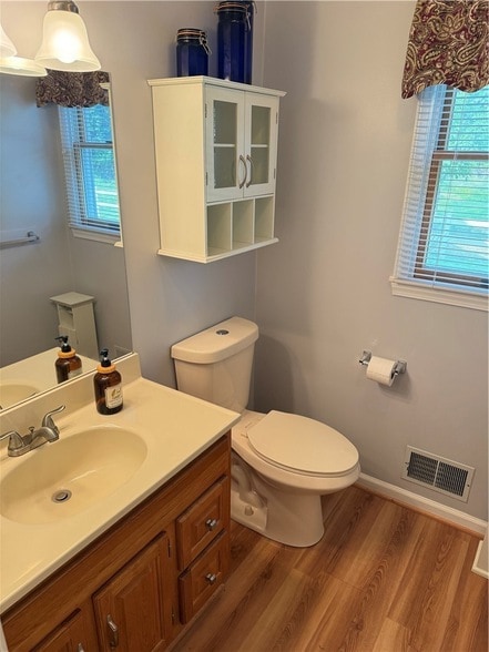Building Photo - 9 Wisteria Ln