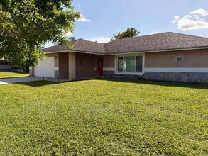 Building Photo - 147 Sunflower Cir