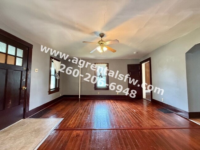 Building Photo - 538 Irene Ave