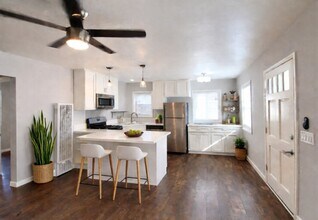 Building Photo - Prime North Park Living – Stylish Upstairs Corner 1-Bedroom!