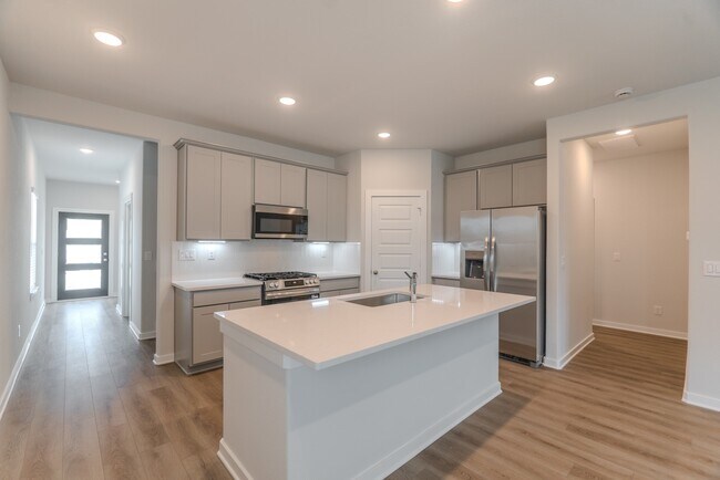 Building Photo - 8555 Blueberry Ash St
