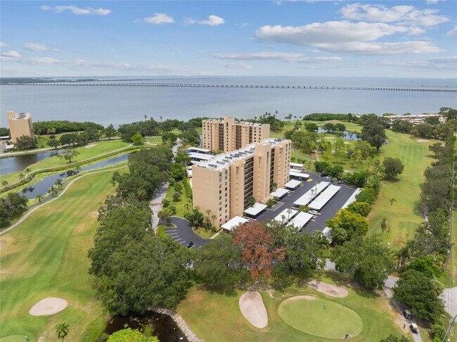 Building Photo - 2621 Cove Cay Dr