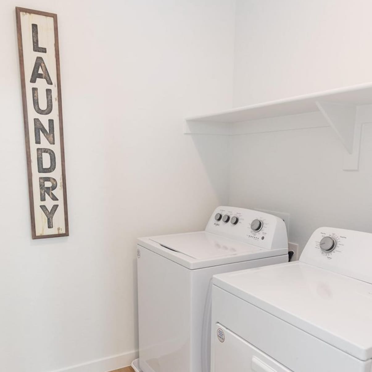 Building Photo - 2340 E Marguerite Ave