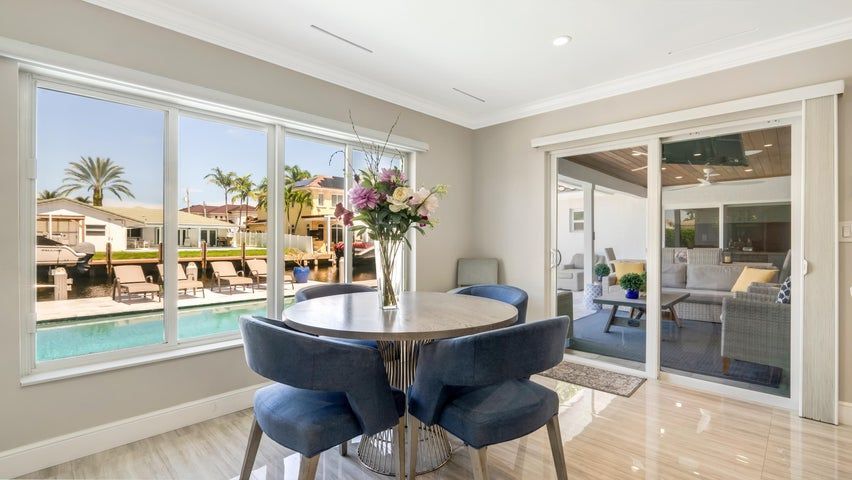 Building Photo - 831 Dover St