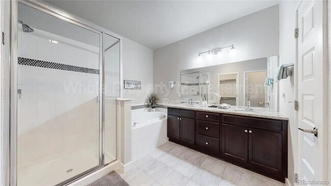 Building Photo - 6605 Warren Dr