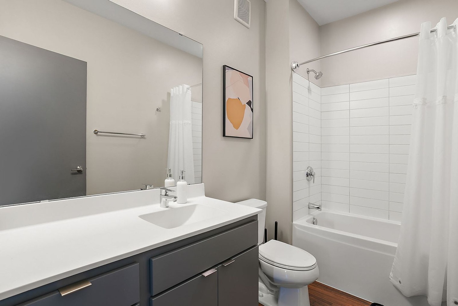 Building Photo - 1410 Nicollet Ave