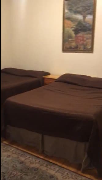 Building Photo - 56 Linden St