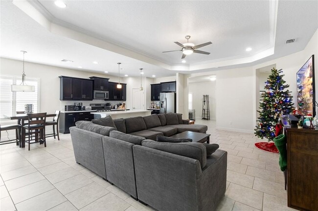 Building Photo - 12335 Whisper Lake Dr