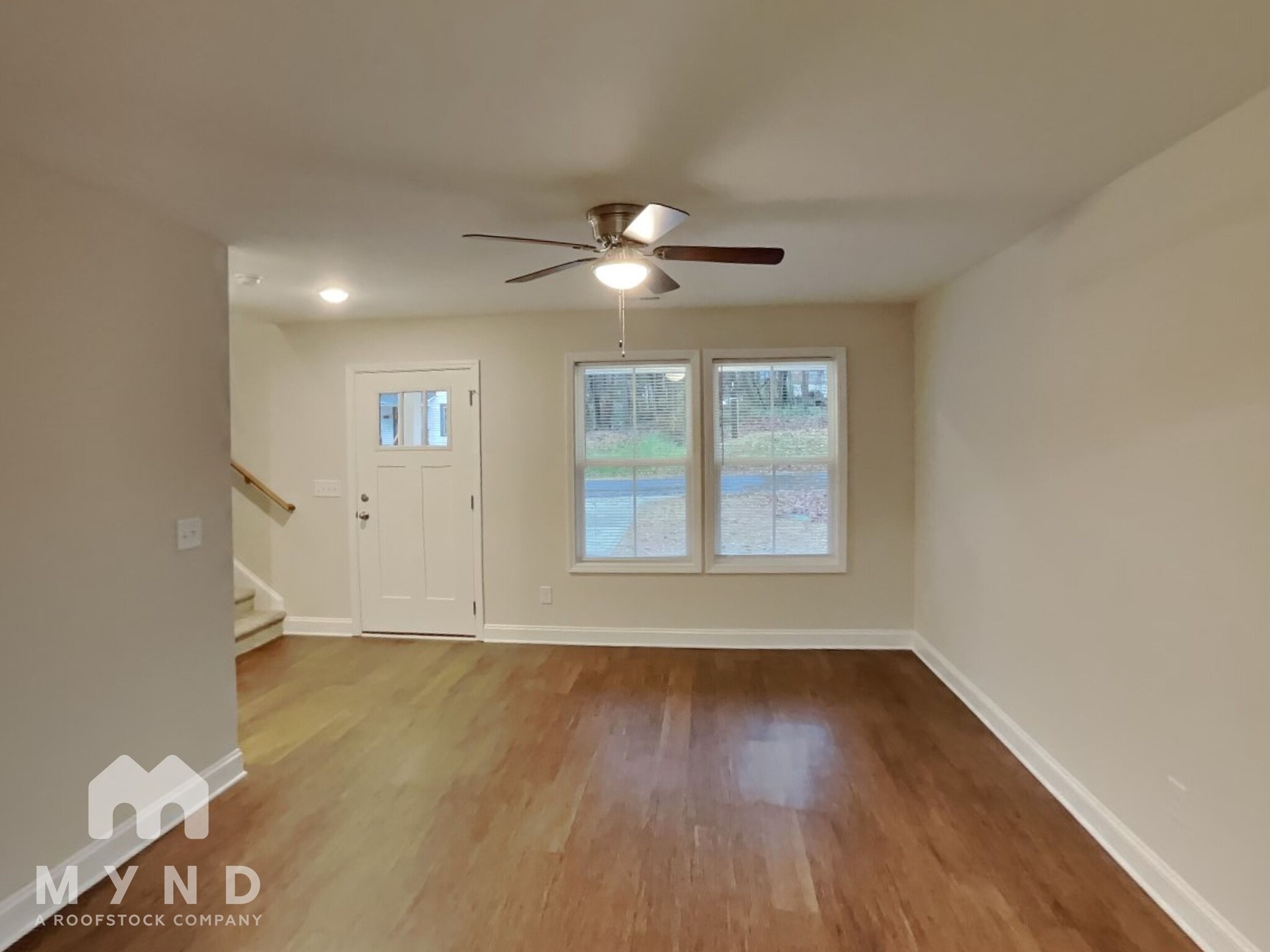 Building Photo - 561 Westside Cir