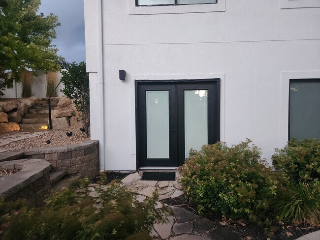 Building Photo - 428 S 975 W