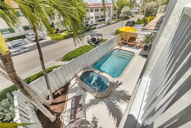 Building Photo - 4601 Bougainvilla Dr