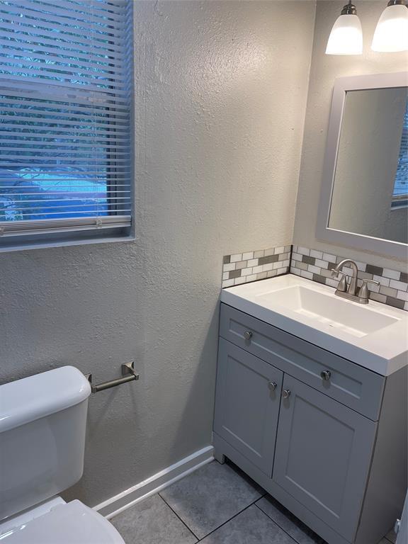 Building Photo - 1813 Hatwell St