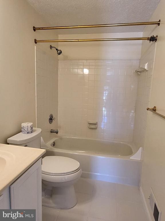 Building Photo - 805 Cattail Ln NE