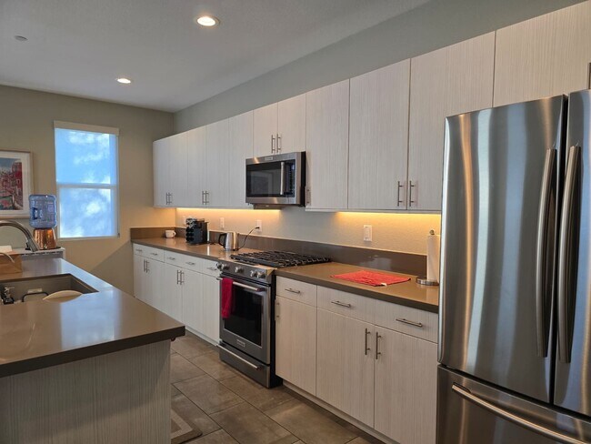Building Photo - 11272 Gravitation Dr