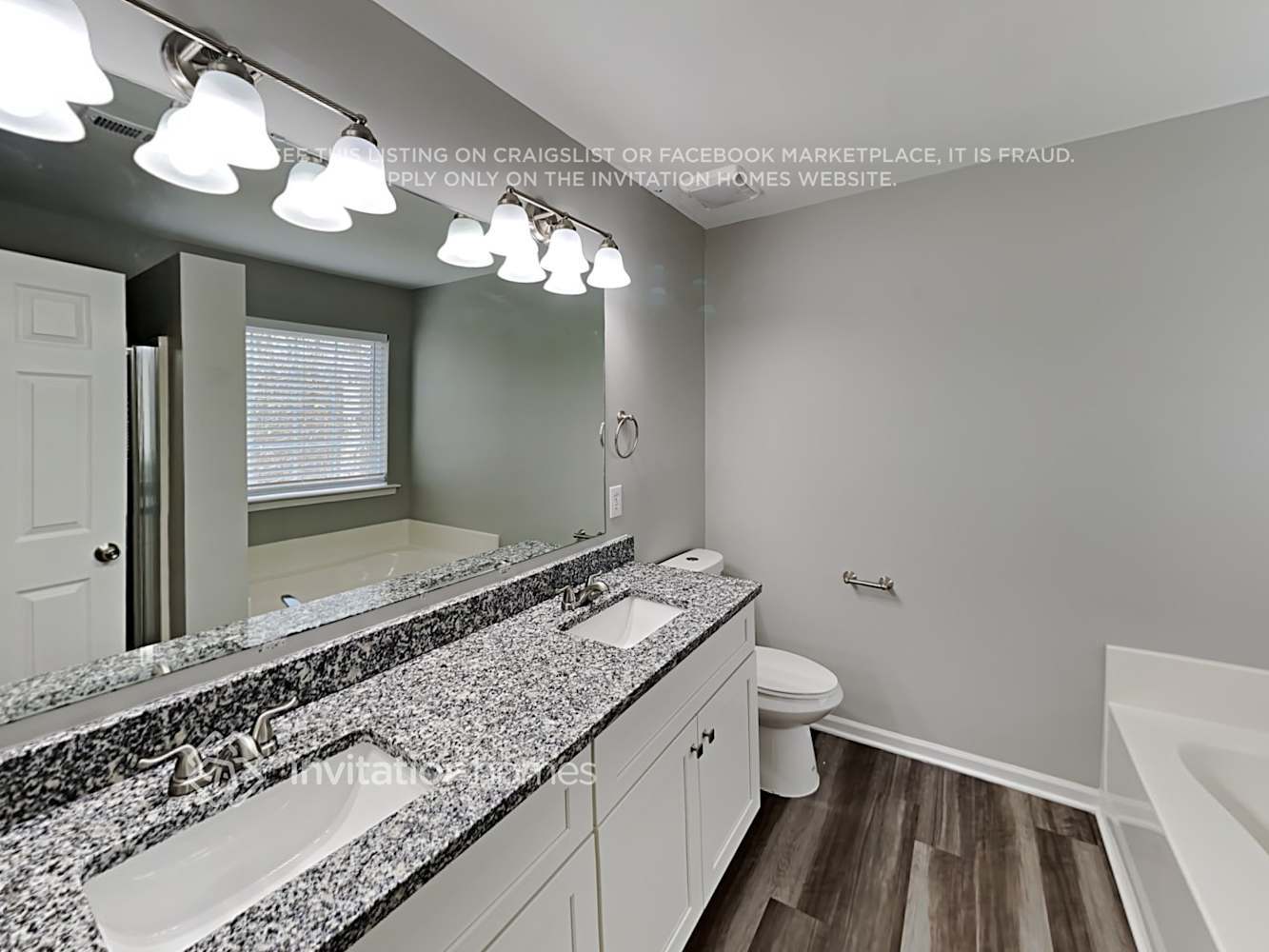 Building Photo - 216 Pebblestone Dr