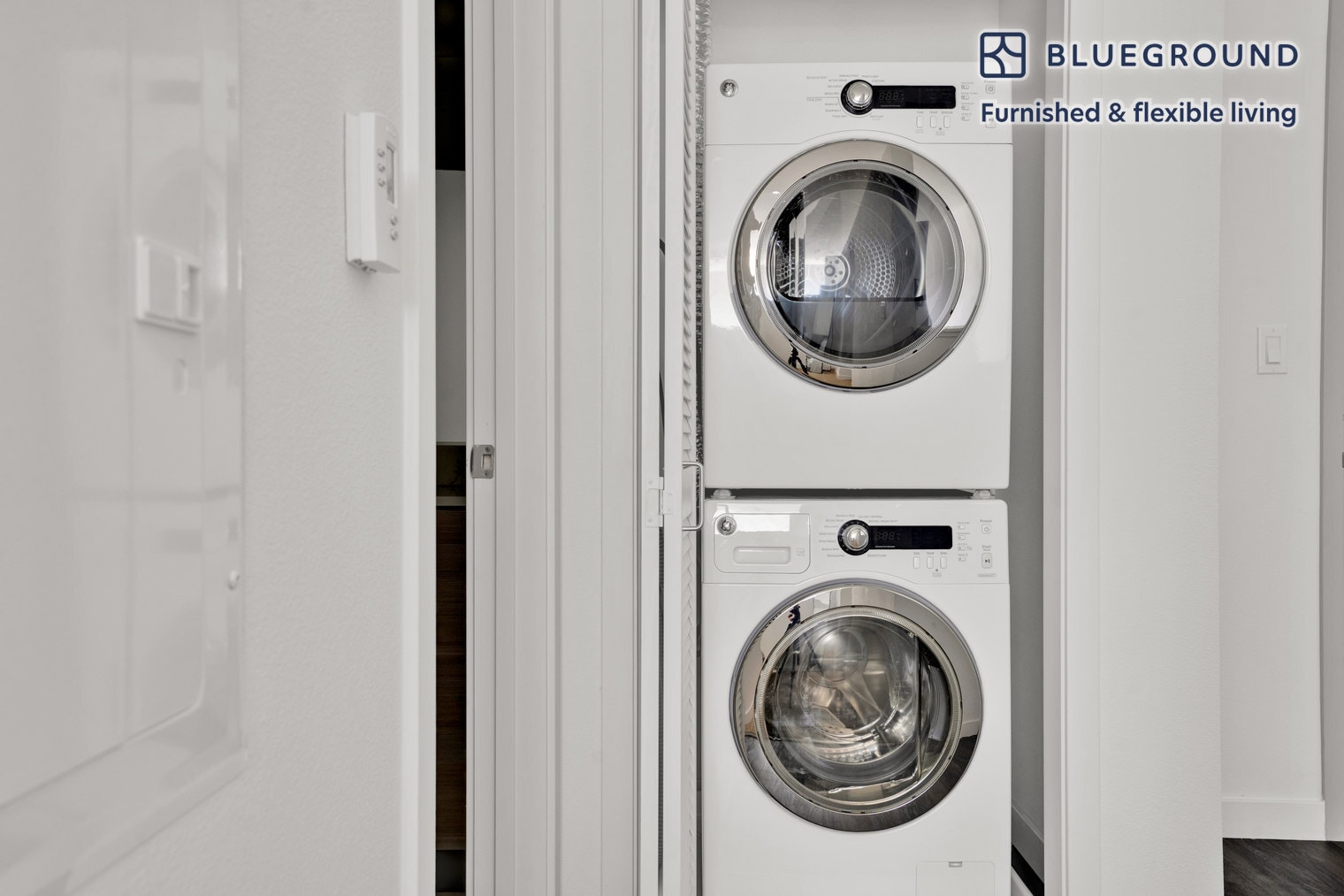 Building Photo - 2000 Fifth Street-SI FL4-ID1059