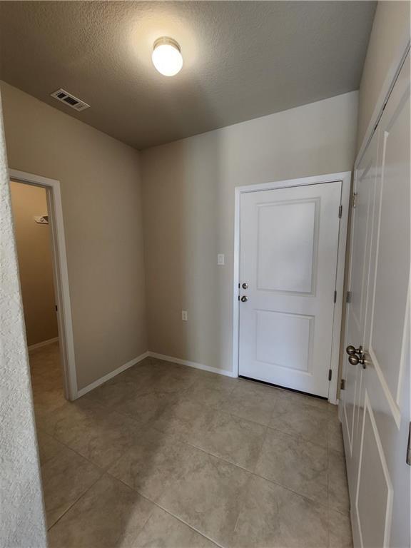 Building Photo - 11400 Milano Dr