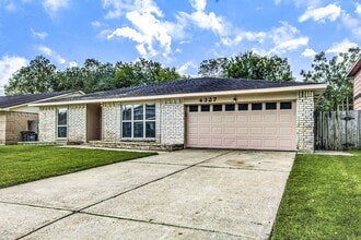 Building Photo - 4327 Lucian Ln