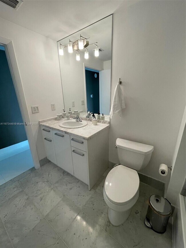Building Photo - 244 Biscayne Blvd