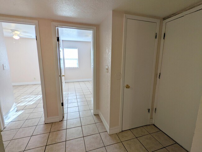 Building Photo - 8816 Norton St