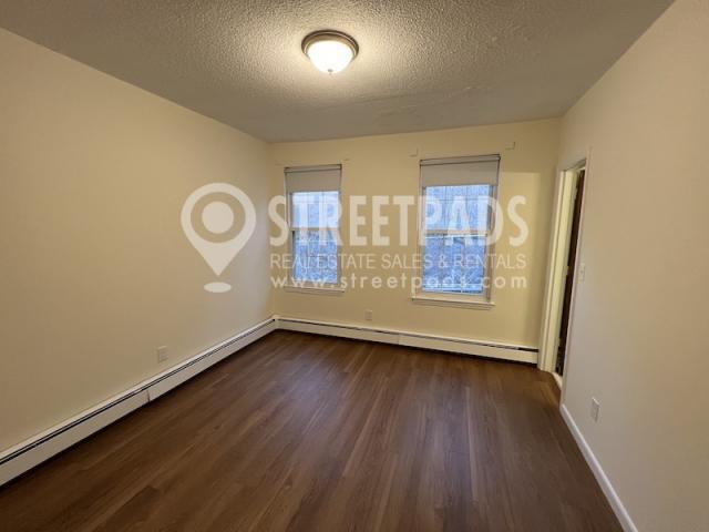 Building Photo - 1 bedroom in Boston MA 02130