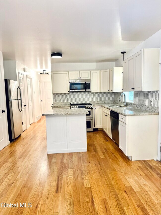 Building Photo - 21 Loughberry Rd