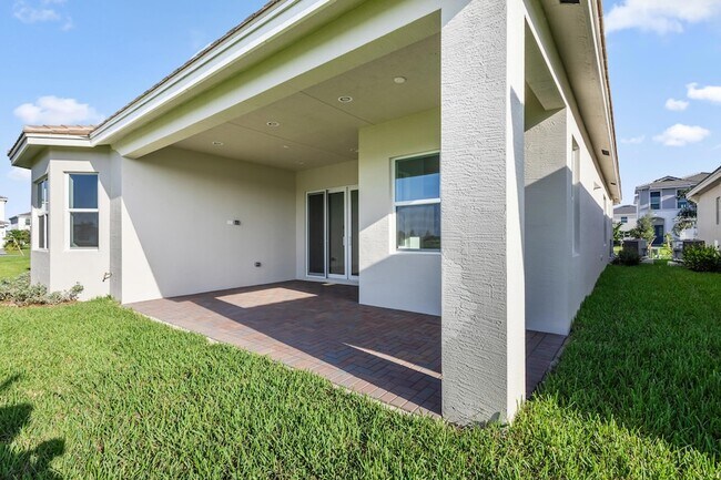 Building Photo - 14208 Lacebark Ln