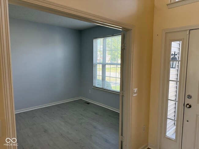 Building Photo - 7822 Wahlberg Drive